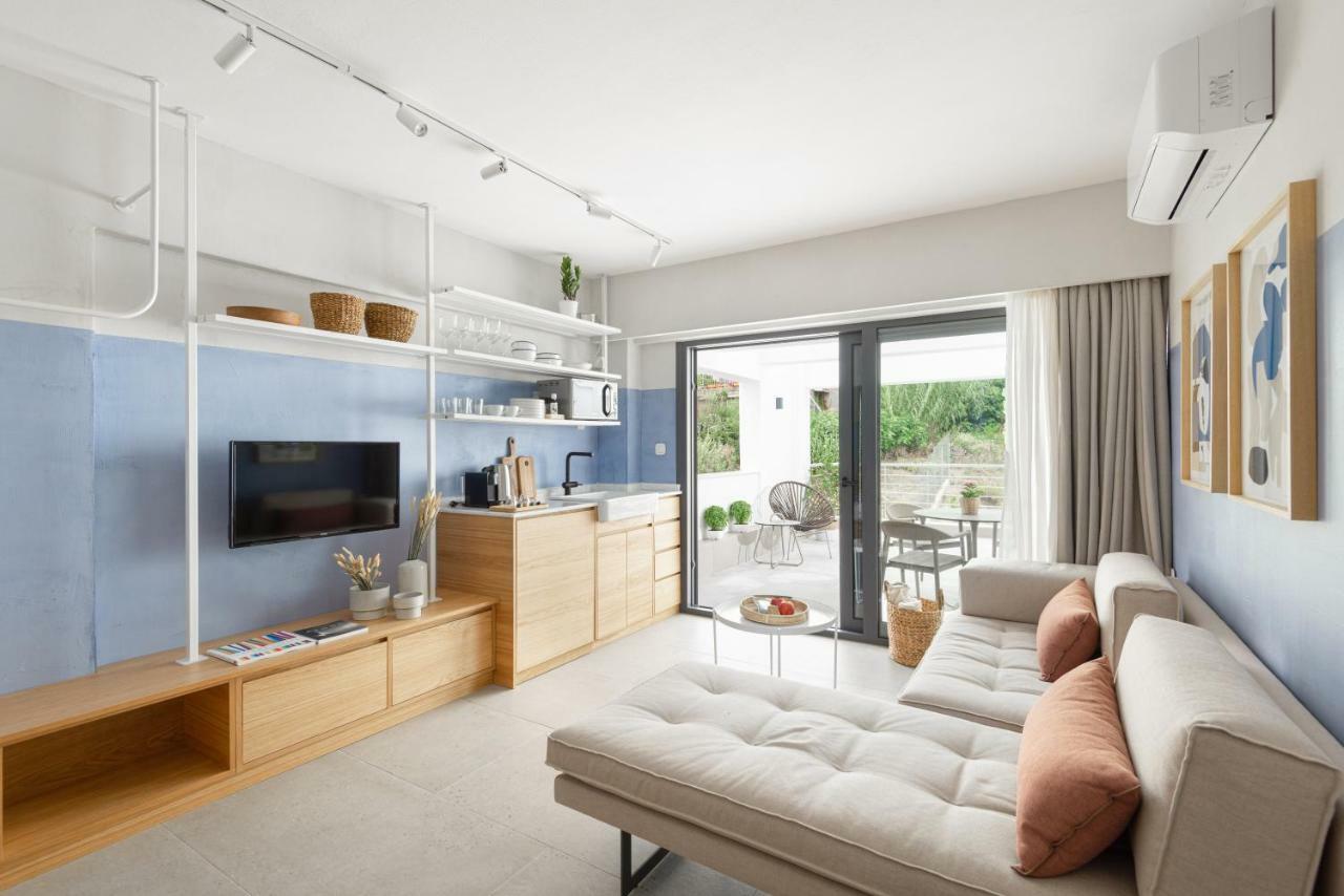 Eladia Suites Neos Marmaras Esterno foto